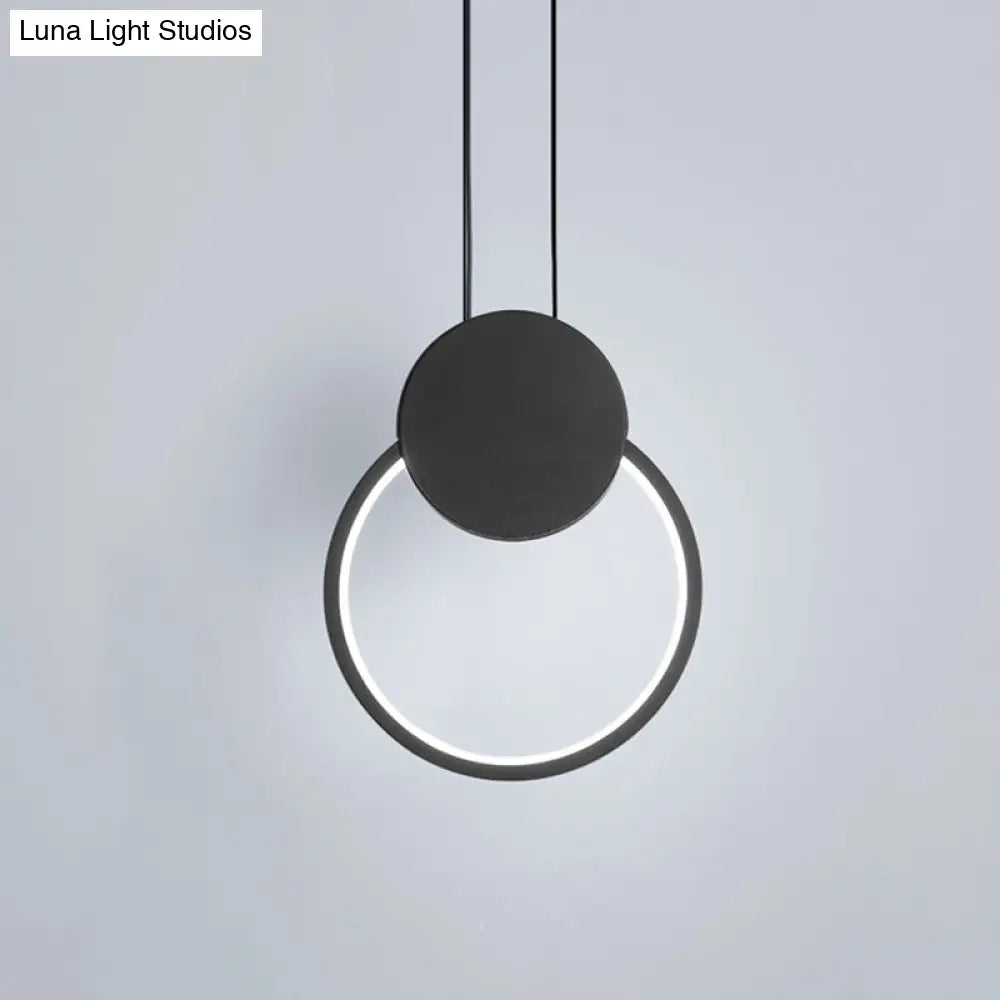 Modern Round LED Suspension Light in White/Black - Perfect Bedside Lamp with White/Warm Light