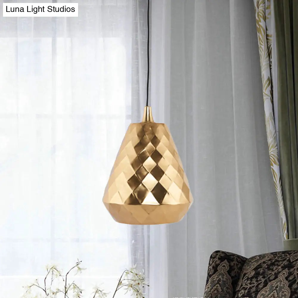 Modern Teardrop Iron Ceiling Pendant Lamp in Gold for Bedroom Lighting