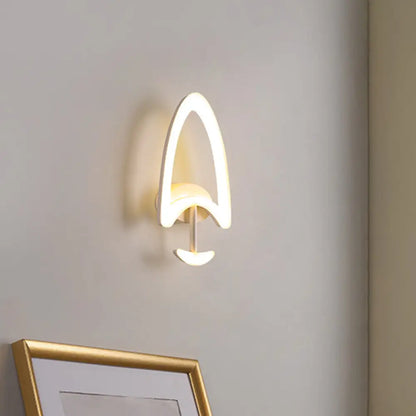 DecorBites™ DecorBites™ Modern Tree-Shaped LED Wall Lamp with Acrylic Shade in Warm/White Light - Ideal for Bedrooms