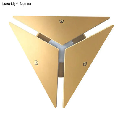 DecorBites™ DecorBites™ Modern Triangle Metal Wall Sconce Light in Gold/Black/White - Warm/White LED - Ideal for Corridor