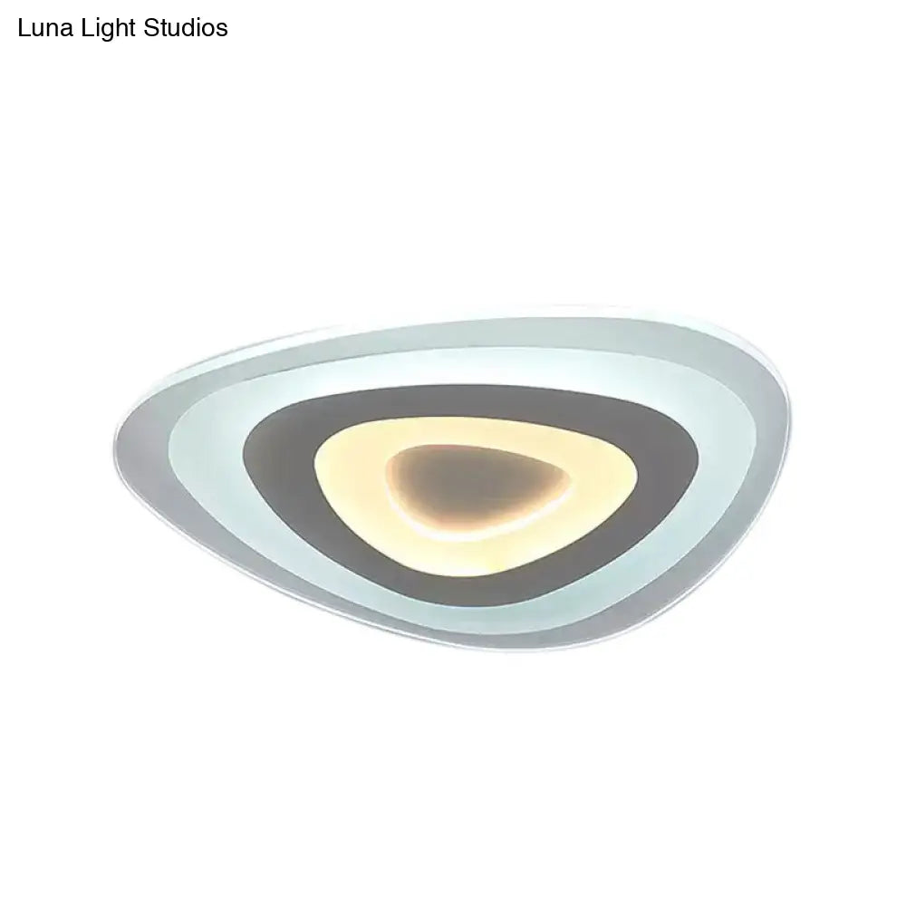 DecorBites™ DecorBites™ Modern White Acrylic LED Ceiling Mount Light - Triangle Design for Dining Room
