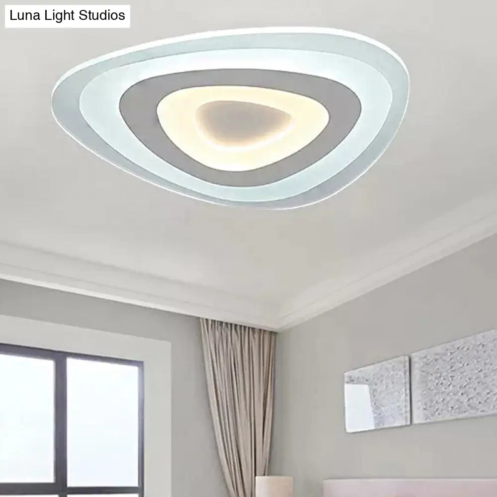 DecorBites™ DecorBites™ Modern White Acrylic LED Ceiling Mount Light - Triangle Design for Dining Room