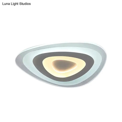 DecorBites™ DecorBites™ Modern White Acrylic LED Ceiling Mount Light - Triangle Design for Dining Room