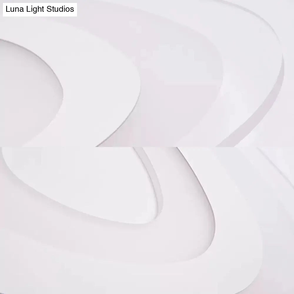 DecorBites™ DecorBites™ Modern White Acrylic LED Ceiling Mount Light - Triangle Design for Dining Room