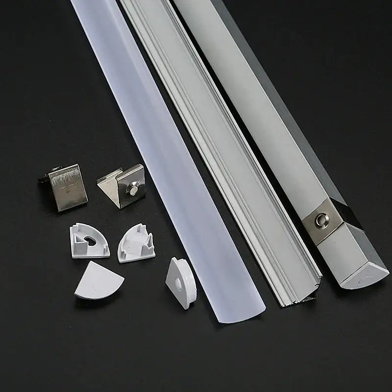 Modern white corner aluminum profile with silver aluminum led strip lights and frosted diffuser for kitchen use