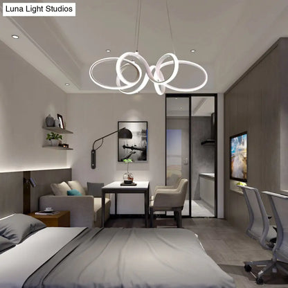 Lámpara de araña curva blanca moderna - Colgante LED acrílico para dormitorio