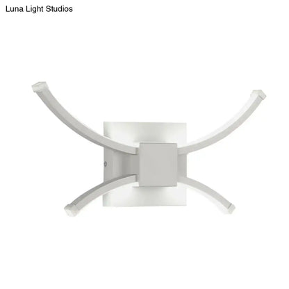 Modern white curved led wall light with sleek arms and square base designed for 110v-120v and 220v-240v use