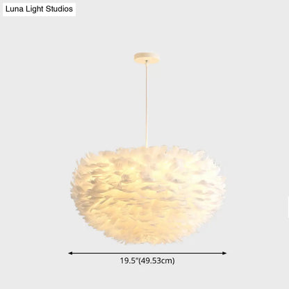 Lámpara colgante moderna de plumas blancas para dormitorio