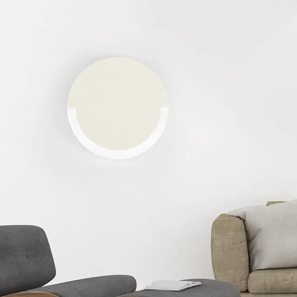 Modern white and gold round acrylic wall sconce with warm white light cream panel and white outer ring for 220v-240v use