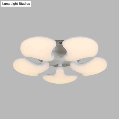DecorBites™ DecorBites™ Modern White LED Ceiling Mounted Fixture with 3/5 Heads, Shell Acrylic Shade - 23.5"/27.5" Wide