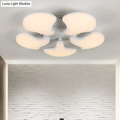 DecorBites™ DecorBites™ Modern White LED Ceiling Mounted Fixture with 3/5 Heads, Shell Acrylic Shade - 23.5"/27.5" Wide