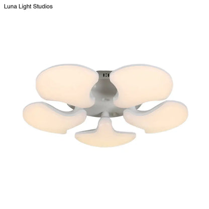 DecorBites™ DecorBites™ Modern White LED Ceiling Mounted Fixture with 3/5 Heads, Shell Acrylic Shade - 23.5"/27.5" Wide