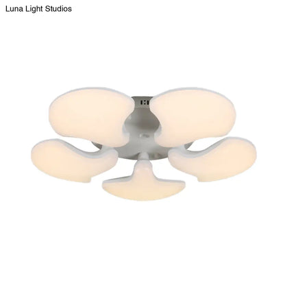 DecorBites™ DecorBites™ Modern White LED Ceiling Mounted Fixture with 3/5 Heads, Shell Acrylic Shade - 23.5"/27.5" Wide