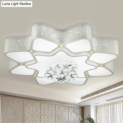 DecorBites™ DecorBites™ Modern White LED Flower Crystal Ceiling Lamp – 21"/24.5"/31.5" Flush Mount for Living Room