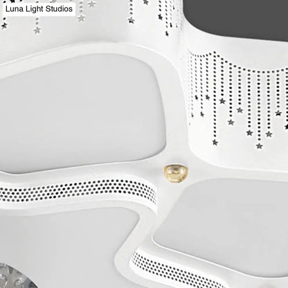 DecorBites™ DecorBites™ Modern White LED Flower Crystal Ceiling Lamp – 21"/24.5"/31.5" Flush Mount for Living Room