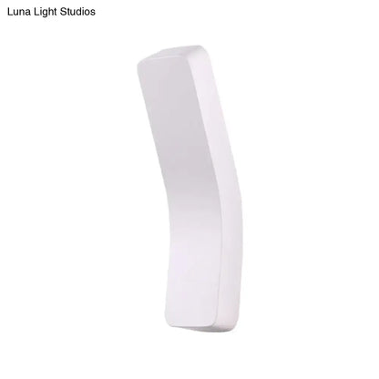Modern white minimalist led wall light with smooth curved design 110v-120v wall lamp for corridor warm white light