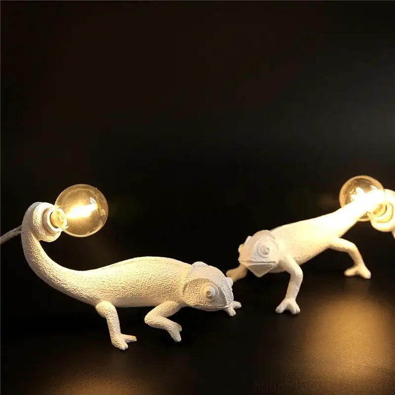 Modern white resin decorbites chameleon led table lamp with textured surface and exposed filament bulbs for bedroom reading