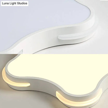 DecorBites™ DecorBites™ Modern White Star LED Ceiling Lamp for Boys' Bedroom