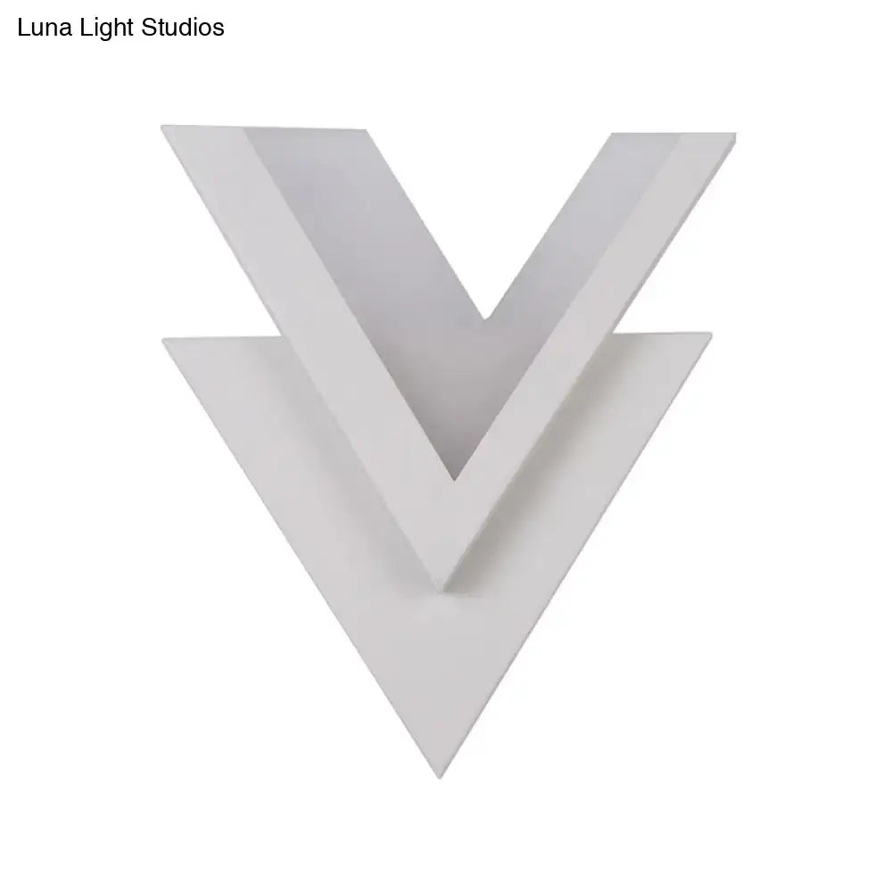 Modern white v-neck flush mount wall light with layered triangular design white geometric led sconce 220v-240v 110v-120v