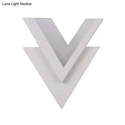 Modern white v-neck flush mount wall light with layered triangular design white geometric led sconce 220v-240v 110v-120v