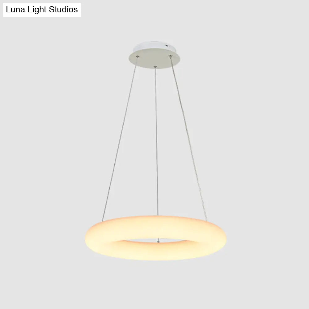 Lámpara de techo colgante LED moderna blanca con forma de anillo vesicular, lámpara de techo minimalista de acrílico para colocar sobre una mesa - 12"/16" de ancho