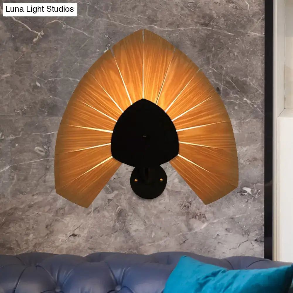 Modern wood veneer fan wall sconce with black mounting plate and e26 e27 bulb base for dining room lighting