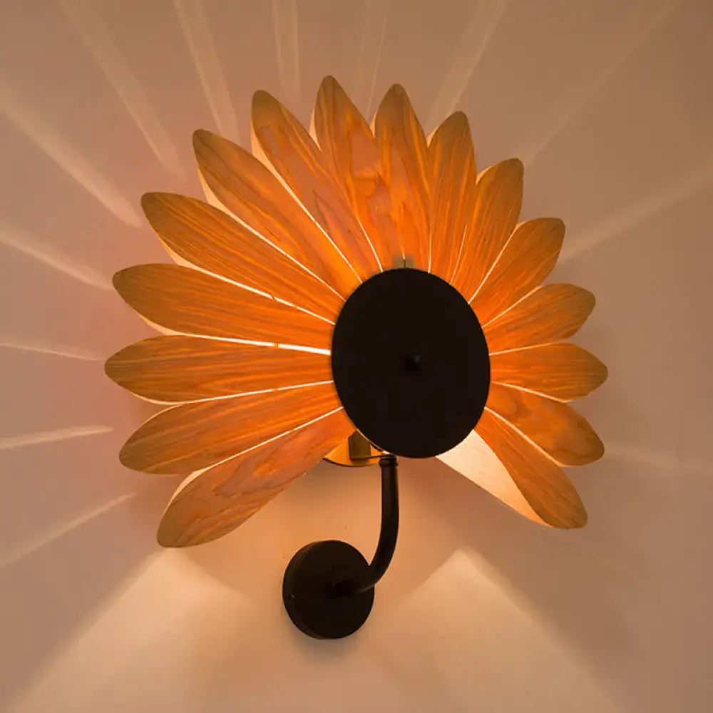 Modern wood veneer sunflower-shaped wall sconce with wooden petals and black metal e26 e27 bulb base for dining room lighting