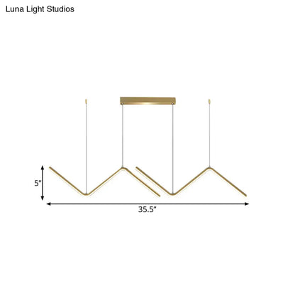 مصباح معلق معدني عصري متعرج من DecorBites™ - مصباح جزيرة LED أسود/ذهبي بإضاءة دافئة/بيضاء لغرفة الطعام