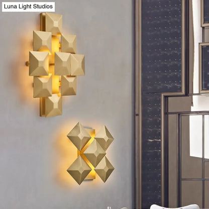 DecorBites™ DecorBites™ Modernist 1/3-Light Sconce with Metal Shade: Geometric Wall Lamp in Black/White Design for Stairway