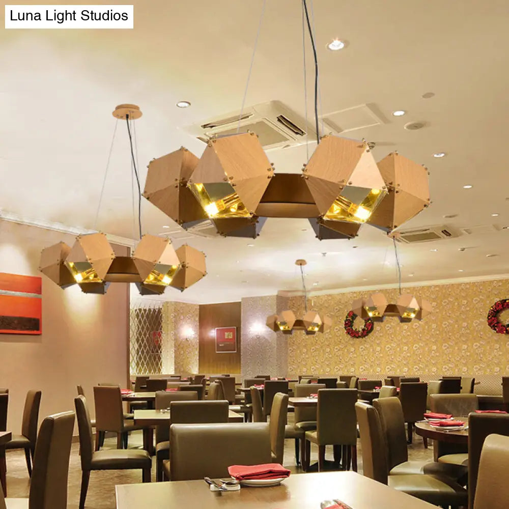 Lámpara de araña modernista de 6 cabezas con forma de poliedro: Lámpara colgante metálica, acabado en madera oscura