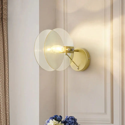 DecorBites™ DecorBites™ Modernist Clear Glass 2-Disk Sconce in Gold: 1-Light Wall Mount Fixture for Living Room