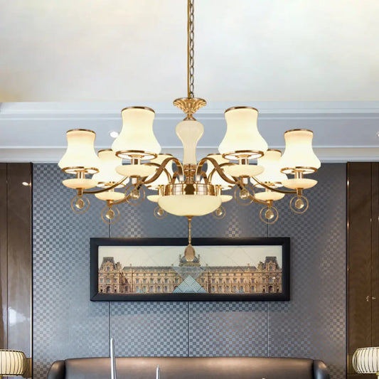 Lámpara de techo colgante estilo modernista con forma de candelabro acampanado de cristal blanco, 8 luces - color champán