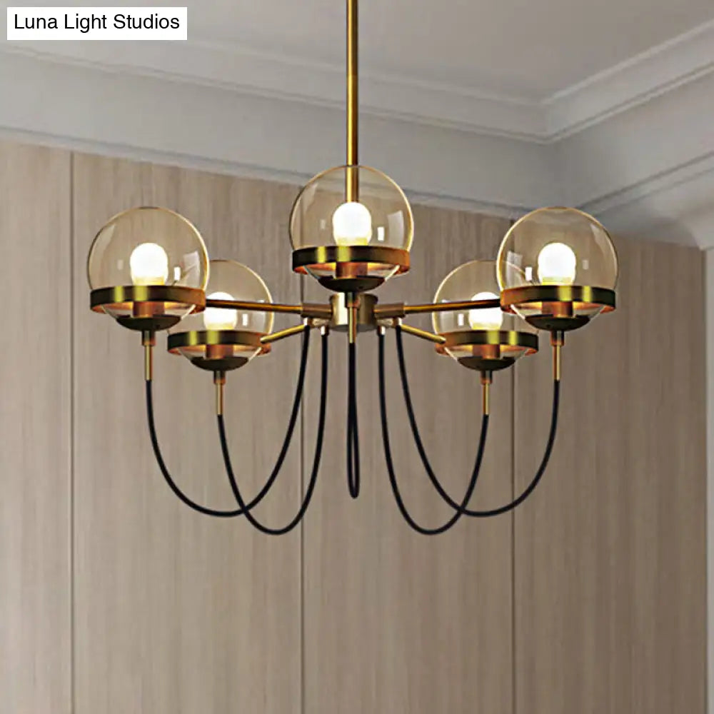 Lámpara de techo colgante modernista de múltiples luces: Cristal transparente global, negro/dorado, pantalla interior esférica de cristal ahumado