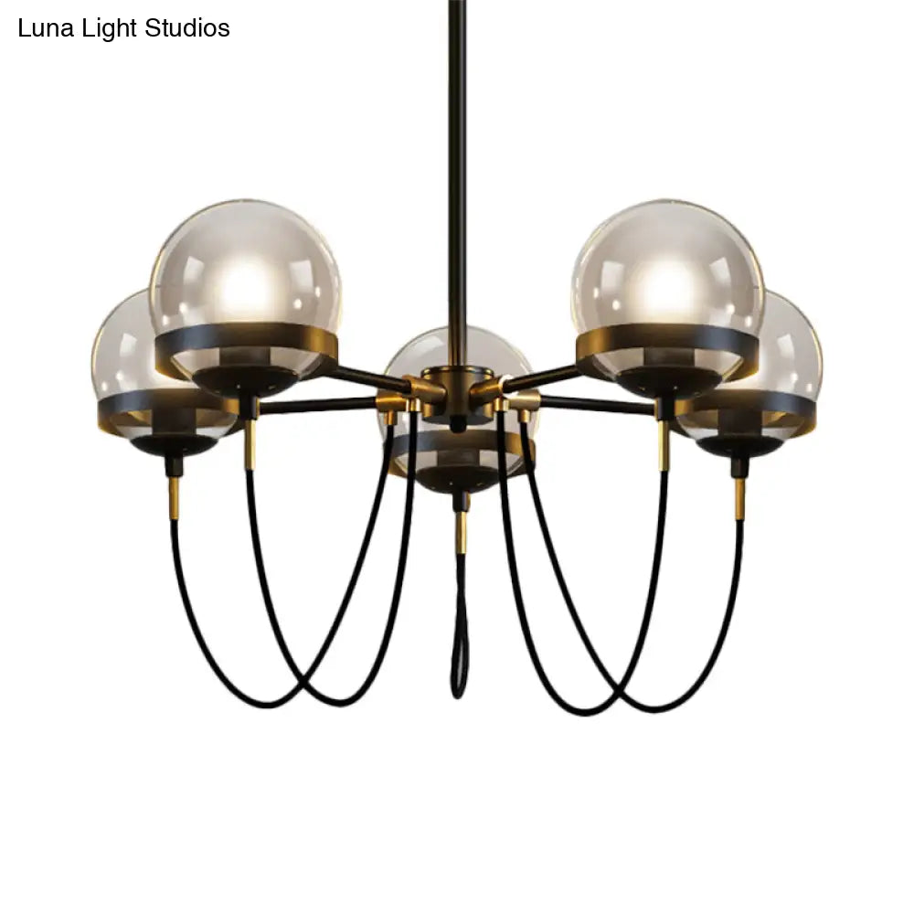 Lámpara de techo colgante modernista de múltiples luces: Cristal transparente global, negro/dorado, pantalla interior esférica de cristal ahumado