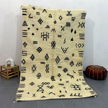 Moroccan Handmade Beni Ouarain Carpet 2.5m x 1.5m - Moroccan Rugs