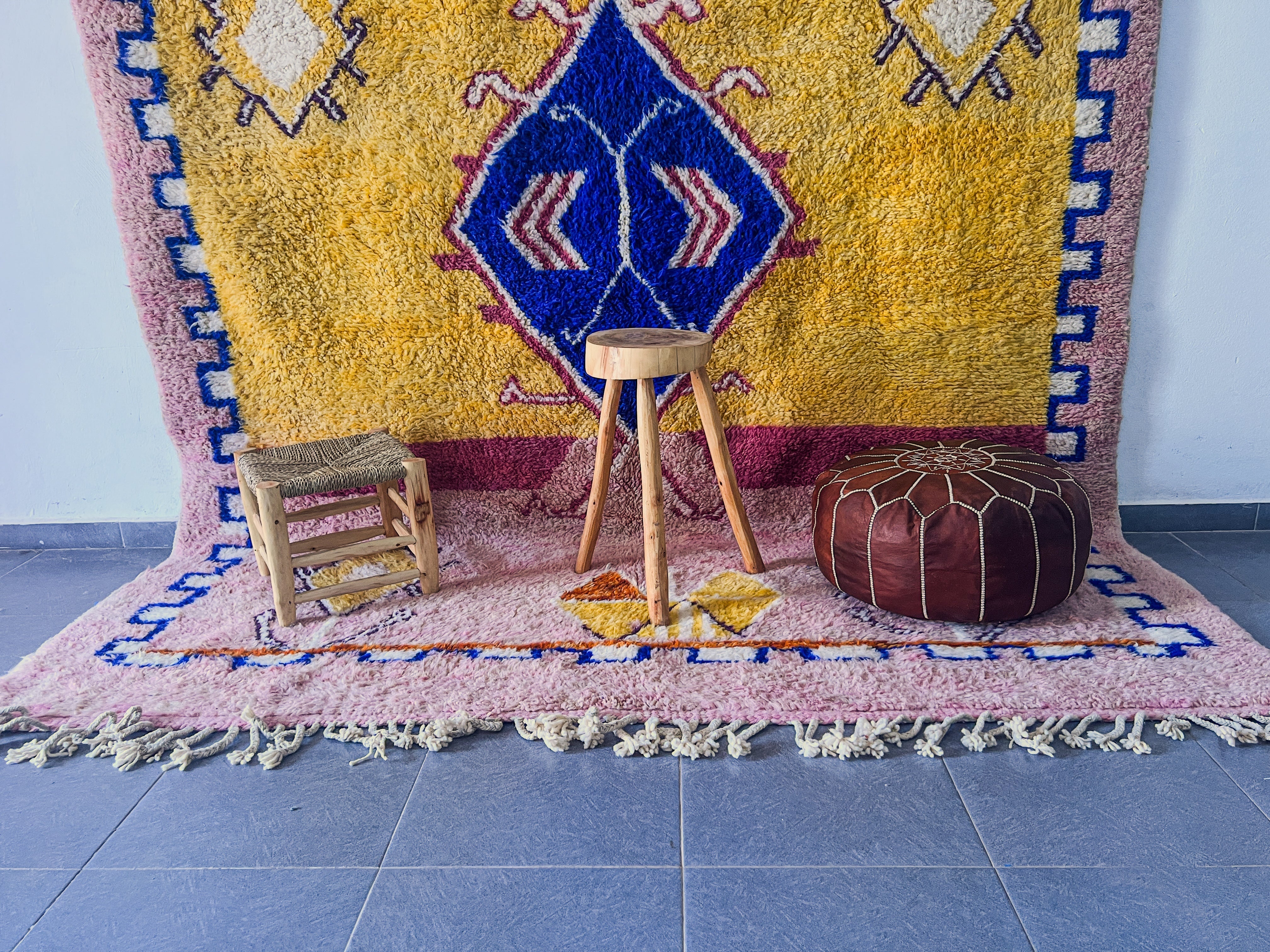 سجادة بني وعريين مغربية مصنوعة يدويًا 3م × 2.5م