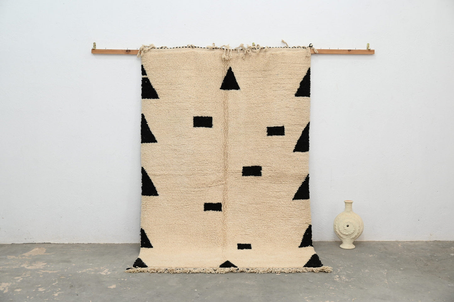 Moroccan Handmade Traditional Azilal Rug 224 X 152 Cm - Moroccan Rugs