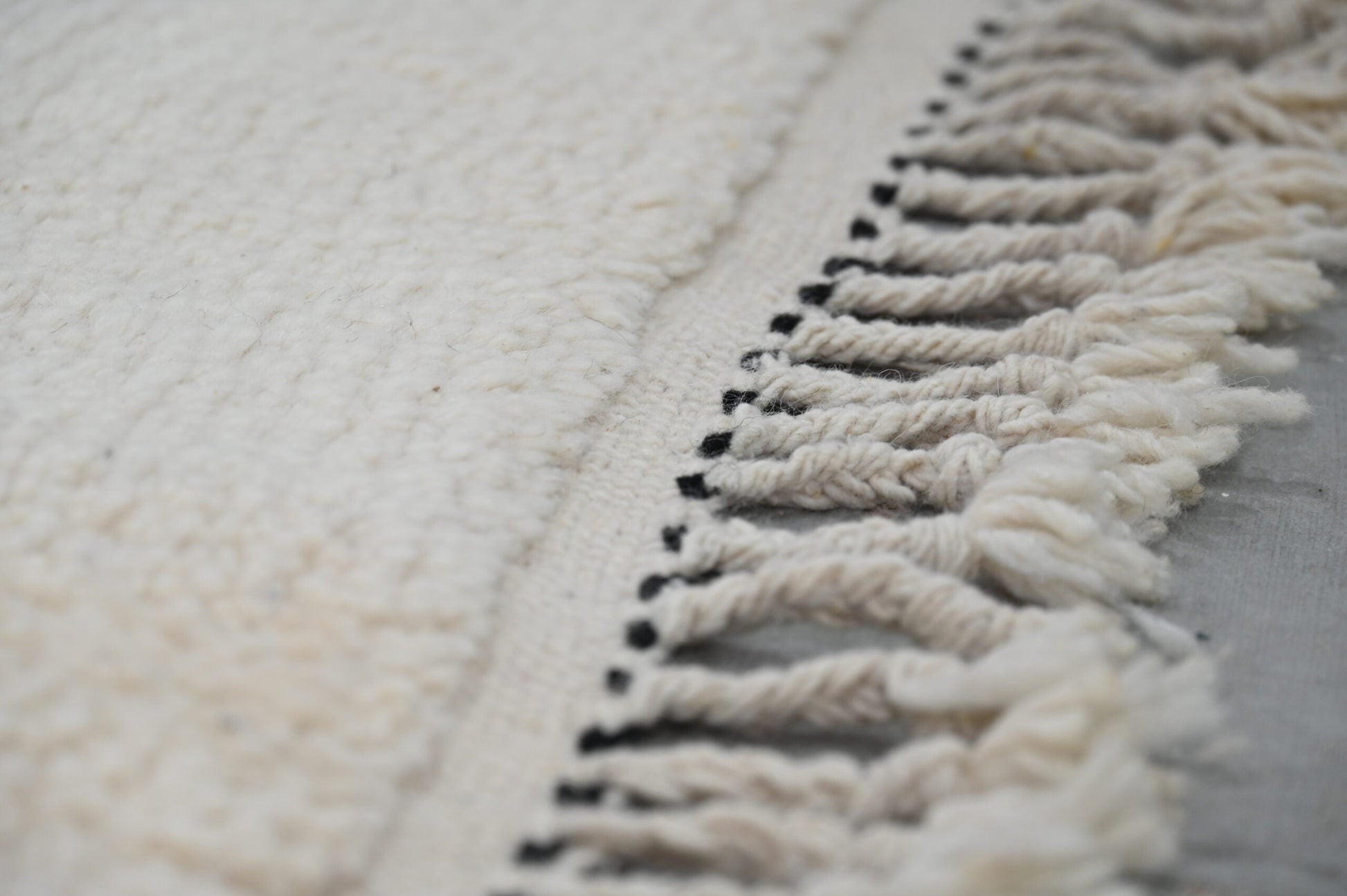 Moroccan Handmade Traditional Azilal Rug 224 X 152 Cm - Moroccan Rugs