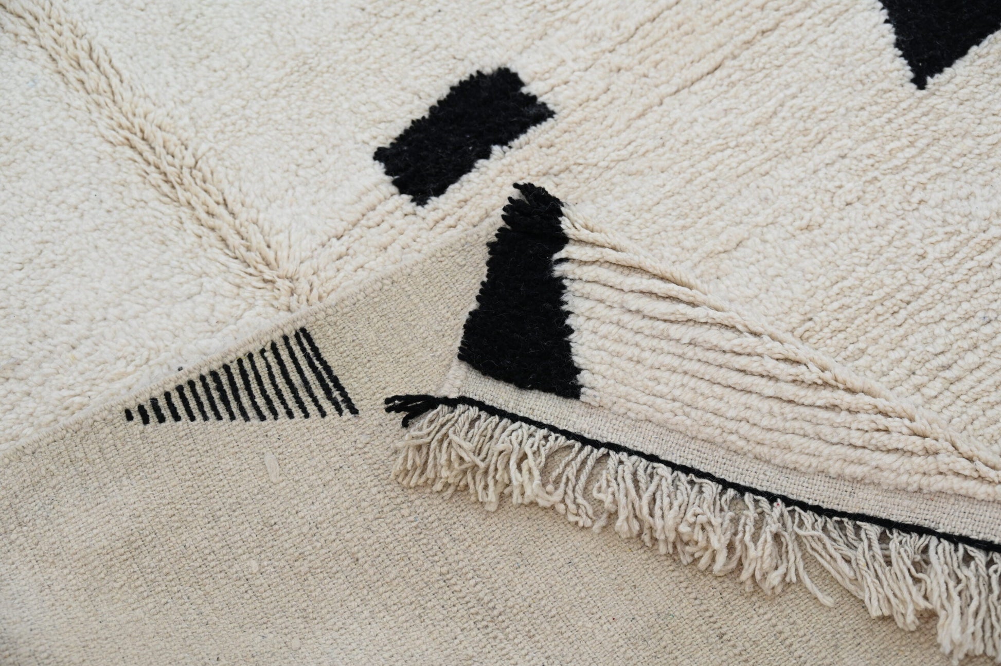 Moroccan Handmade Traditional Azilal Rug 224 X 152 Cm - Moroccan Rugs