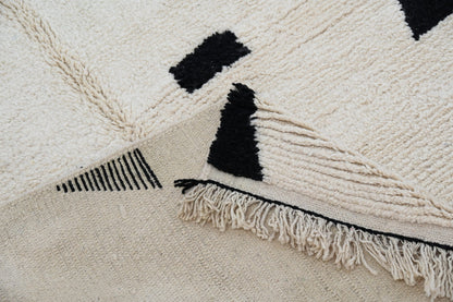 Moroccan Handmade Traditional Azilal Rug 224 X 152 Cm - Moroccan Rugs