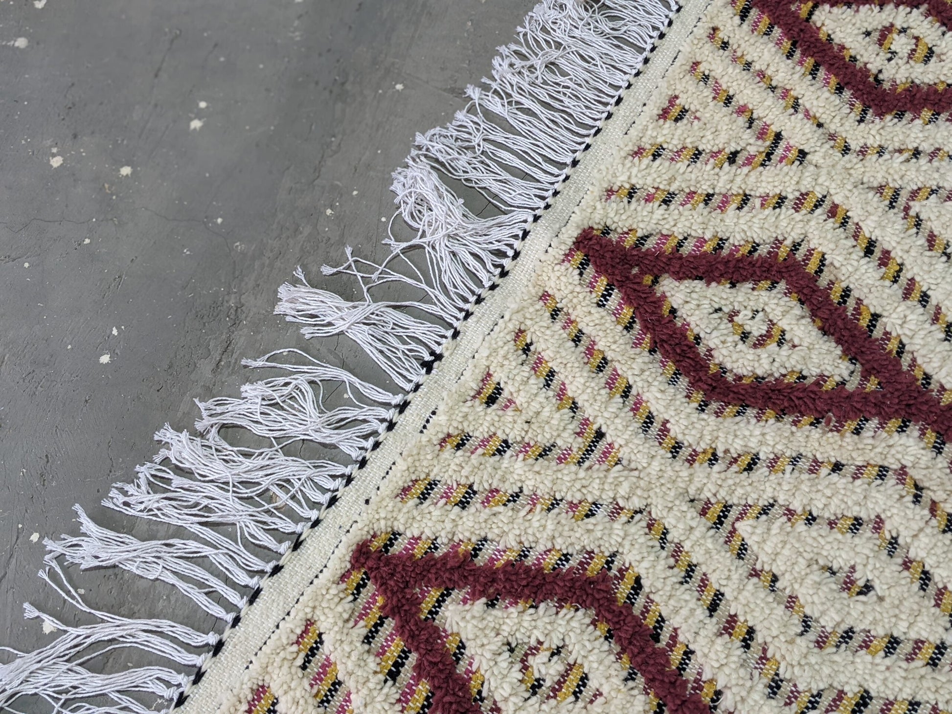 Moroccan Handmade Traditional Azilal Rug 235 X 154 Cm - Moroccan Rugs