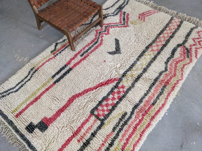 Moroccan Handmade Traditional Azilal Rug 250 X 155 Cm - Moroccan Rugs