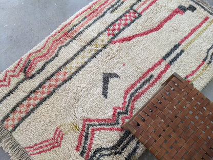 Moroccan Handmade Traditional Azilal Rug 250 X 155 Cm - Moroccan Rugs