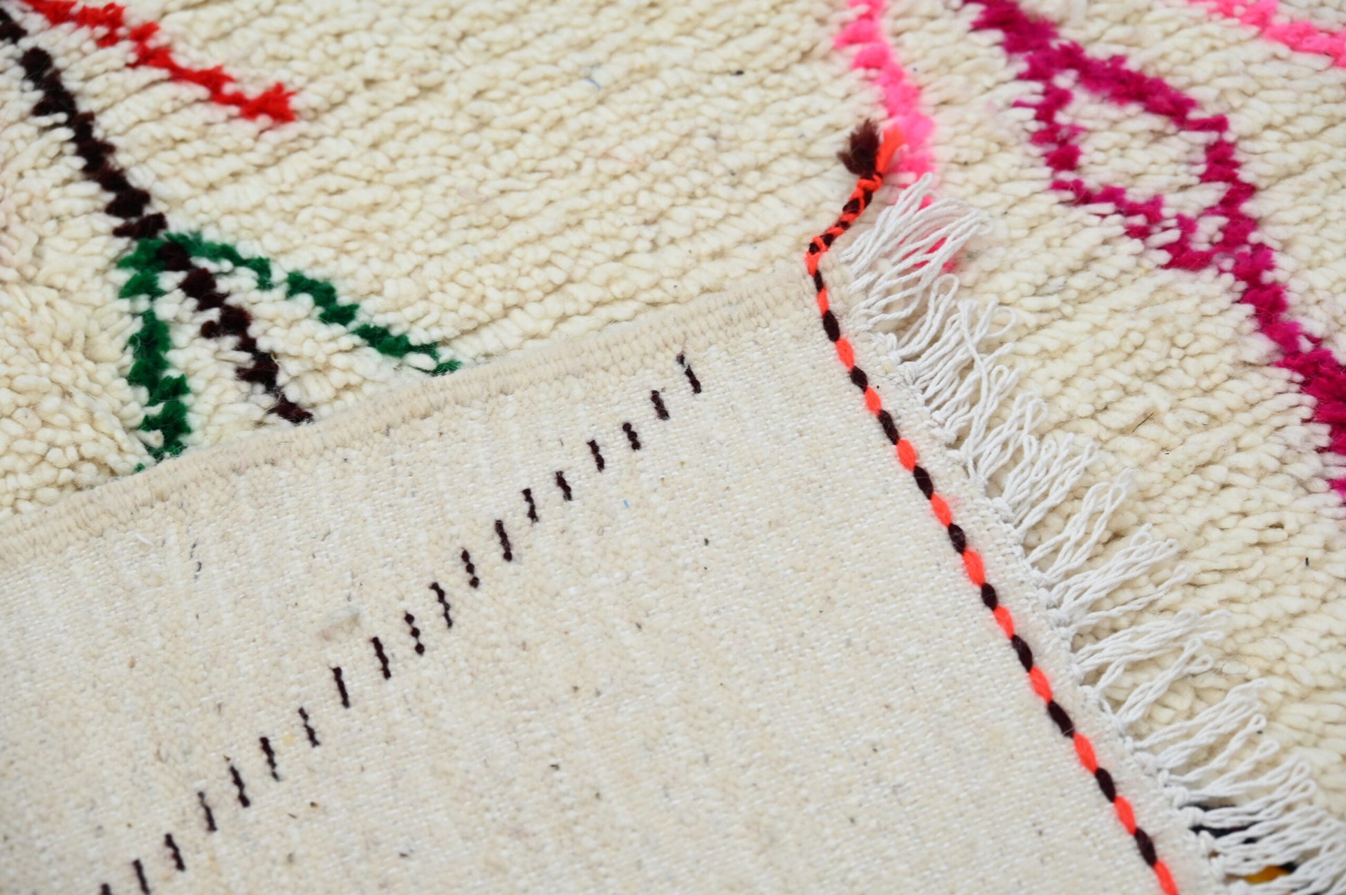 Moroccan Handmade Traditional Azilal Rug 252 X 145 Cm - Moroccan Rugs