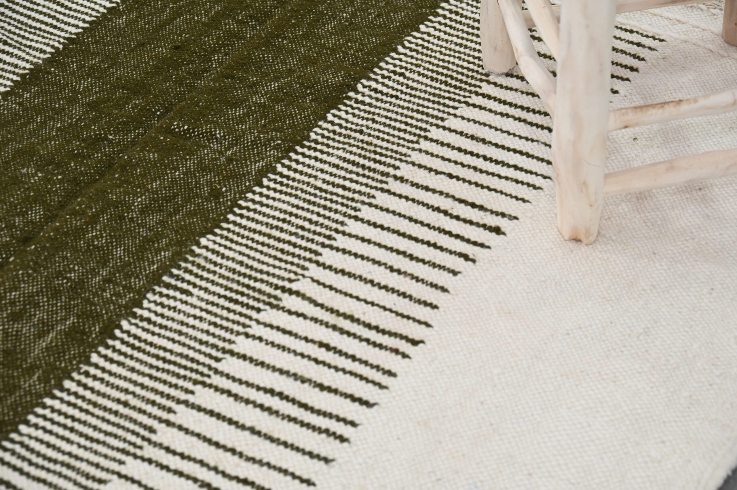 Moroccan Handmade Traditional Azilal Rug 253 X 145 Cm