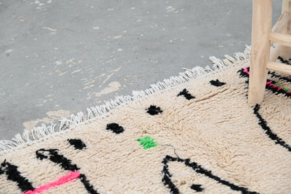 Moroccan Handmade Traditional Azilal rug 256 X 136 Cm - Moroccan Rugs