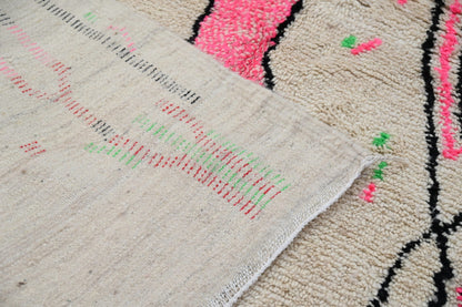 Moroccan Handmade Traditional Azilal rug 256 X 136 Cm - Moroccan Rugs