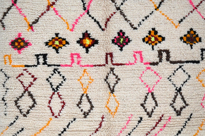 Moroccan Handmade Traditional Azilal Rug 258 X 120 Cm - Moroccan Rugs