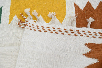 Moroccan Handmade Traditional Azilal Rug 258 X 143 Cm - Moroccan Rugs