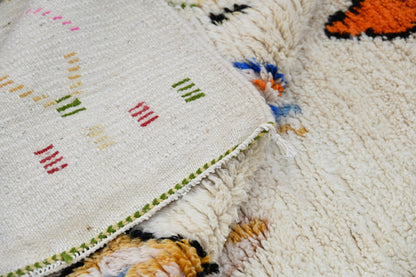 Moroccan Handmade Traditional Azilal Rug 261 X 143 cm - Moroccan Rugs